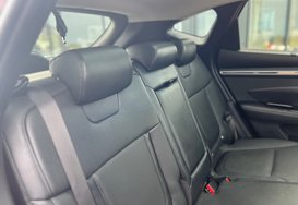 Hyundai TUCSON 1.6h T-GDI ULTIMATE AUTO PETROL HYBRID 29