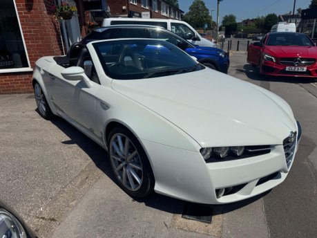 Alfa Romeo Spider 2.2 JTS Limited Edition 2dr 11
