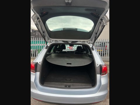 Vauxhall Astra 1.4 Astra SRI 5dr 41