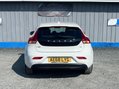 Volvo V40 2.0 T2 GPF Momentum Nav Plus Euro 6 (s/s) 5dr 8