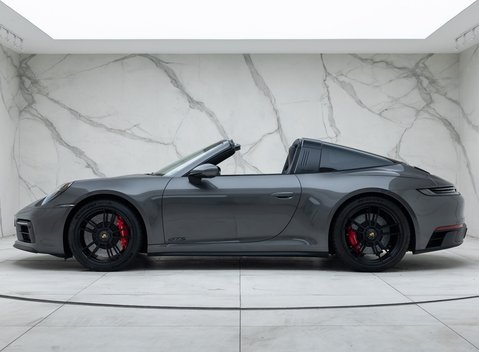 Porsche 911 Targa 4 GTS (992) 6