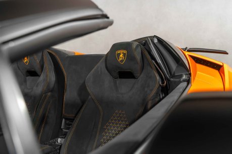 Lamborghini Huracan LP 640-4 PERFORMANTE SPYDER. LAMBO WARRANTY. ARANCIO BOREALIS. FULL PPF. 14