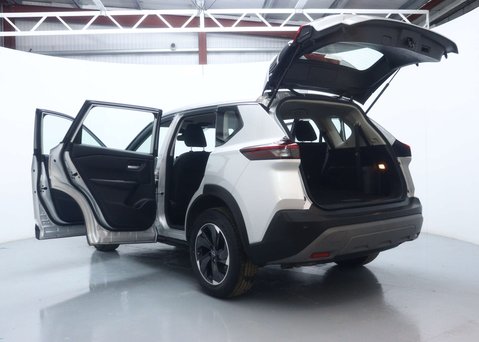 Nissan X-Trail 1.5 h e-POWER Acenta Premium SUV 5dr Petrol Hybrid Auto e-4ORCE Euro 6 (s/s 57