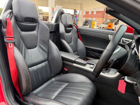 Mercedes-Benz SLK SLK350 BLUEEFFICIENCY AMG SPORT 3