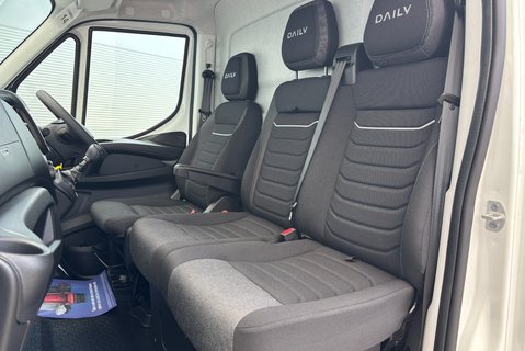 Iveco Daily 35C18H 3750WB Arborous Toolbox Tipper - Comfort Pack 3
