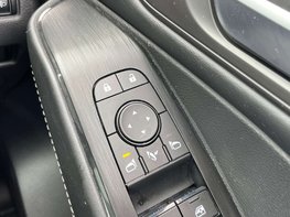 Nissan Qashqai 1.3 Qashqai N-Connecta DiG-T MHEV 5dr 62