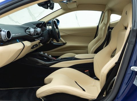 Ferrari 812 Superfast 13