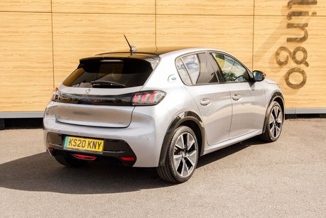 Peugeot 208 GT