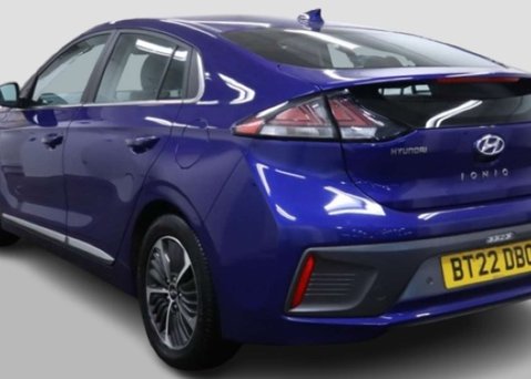 Hyundai IONIQ 1.6 h-GDi 8.9kWh Premium Hatchback 5dr Petrol Plug-in Hybrid DCT Euro 6 (s/ 7