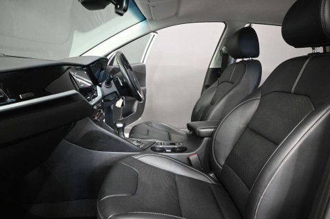 Kia Niro 1.6 Niro 3 HEV Semi-Auto 5dr 25