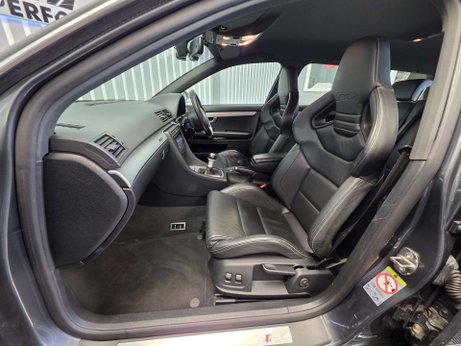 Audi RS4 4.2 Estate 5dr Petrol Manual quattro (326 g/km, 415 bhp) 5