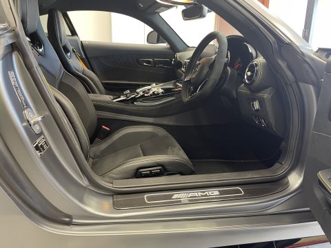 Mercedes-Benz AMG GT R 9