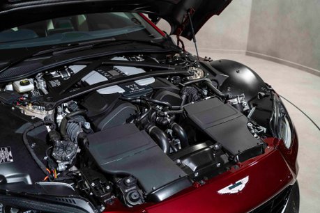 Aston Martin Vantage V12. 1 OF 333. OVER £45K IN OPTIONS. LIGHTWEIGHT PACKAGE. LIVERY PACKAGE. 62