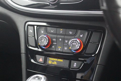 Vauxhall Mokka X 5dr 1.4i Turbo Elite Automatic 11