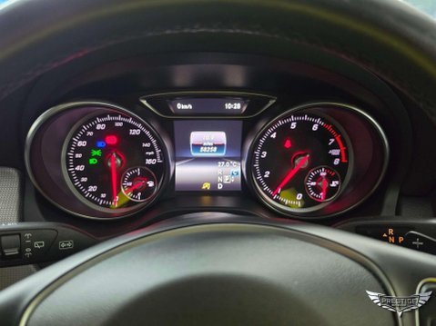 Mercedes-Benz GLA 1.6 GLA180 Urban Edition 7G-DCT Euro 6 (s/s) 5dr 96