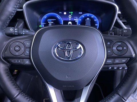 Toyota Corolla 1.8 VVT-h Icon Hatchback 5dr Petrol Hybrid CVT Euro 6 (s/s) (140 ps) 1 Owne 43
