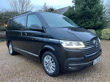 Volkswagen Caravelle 2.0 TDI Executive MPV 5dr Diesel DSG Euro 6 (s/s) (150 ps)