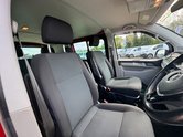 Volkswagen Transporter Crew Cab [SOLD SM] AUTO SWB T30 EDITION 2.0 150ps BMT L1H1 Kombi Air Con 18
