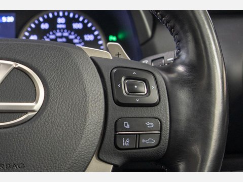 Lexus NX 2.5 300h GPF Premium SUV 5dr Petrol Hybrid E-CVT 4WD Euro 6 (s/s) (197 ps) 32