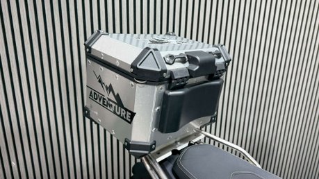 Voge DS 2025 ONLY 3K PANNIERS SCREEN ADVENTURE BIKE A2 READY 40