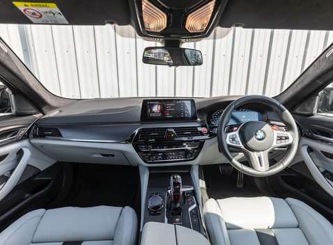 BMW M5 Competition 16