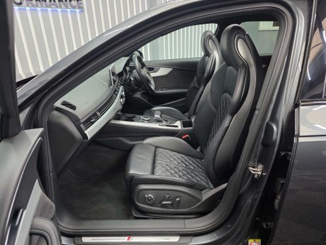 Audi S4 3.0 TFSI V6 Estate 5dr Petrol Tiptronic quattro Euro 6 (s/s) (354 ps) 25