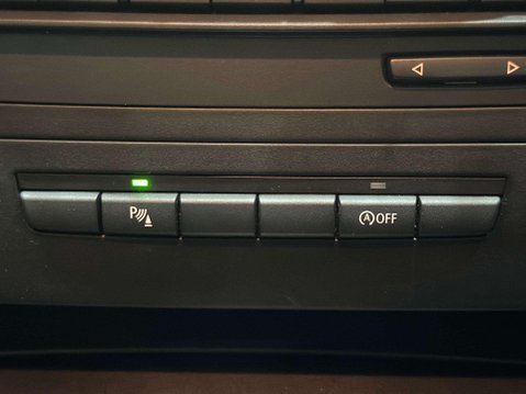 BMW M3 4.0 iV8 Coupe 2dr Petrol DCT Euro 5 (420 ps) 42