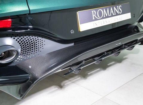 Aston Martin DBX 707 37