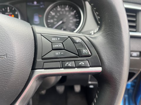 Nissan Qashqai 1.5 DCI N-CONNECTA 15