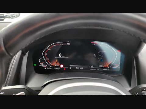 BMW 8 Series 840I 31