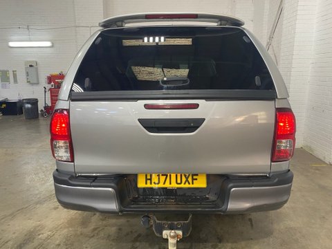 Toyota Hilux ACTIVE 4WD D-4D DCB 4