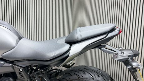 Yamaha MT-07 MT07 2018 ONLY 7K 1 OWNER FULL AKRAPOVIC LONG MOT 700CC 16