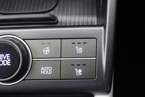 Hyundai KONA 5dr 1.6h-GDi Ultimate Petrol Hybrid DCT Automatic 17