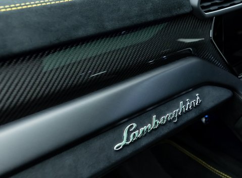 Lamborghini Urus Performante 28