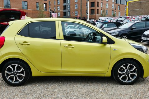 Kia Picanto 1.0 ZEST 5 Door LOOK! 31000 MILES! APPLE CARPLAY! 10