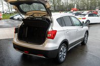 Suzuki SX4 S-Cross SZ-T BOOSTERJET MHEV 32