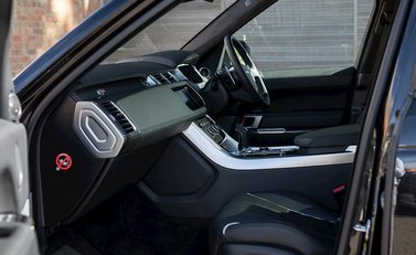 Land Rover Range Rover Sport 5.0 SVR 16