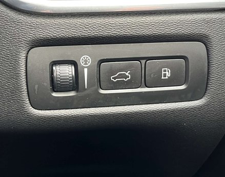 Volvo XC60 2.0 XC60 Inscription T6 Recharge AWD Auto 4WD 5dr 57