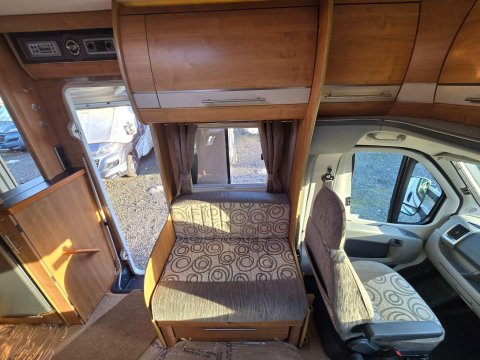 Auto-Trail Savannah Motor Home 25