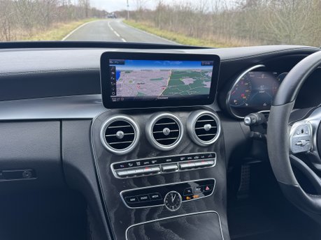 Mercedes-Benz C Class C300 D AMG Line Night Edition Premium Auto Diesel MEMORY SEATS/PARKTRONIC 9