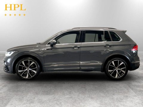 Volkswagen Tiguan 2.0 TDI R-Line SUV 5dr Diesel DSG 4Motion Euro 6 (s/s) (200 ps) Air Con - A 4