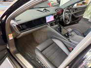 Porsche Panamera PDK 51