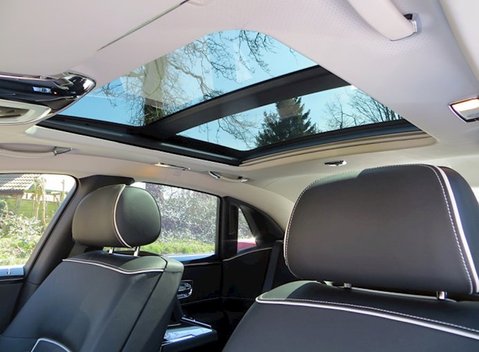 Rolls-Royce Ghost V-Spec 18