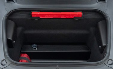 Porsche 911 GT2 RS (991) 49