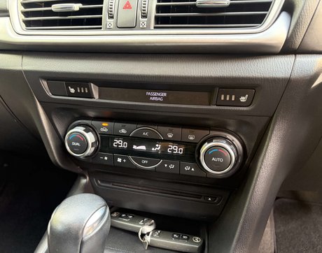 Mazda 3 2.0 Mazda3 SE-L Nav Auto 5dr 20