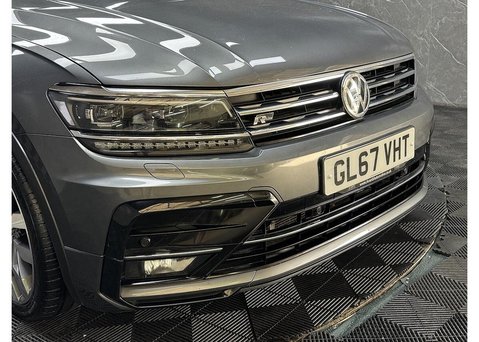 Volkswagen Tiguan 2.0 TDI R-Line SUV 5dr Diesel DSG 4Motion Euro 6 (s/s) (150 ps) 11
