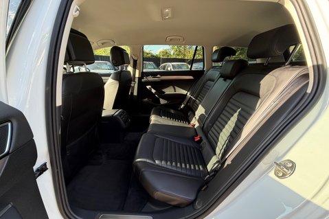 Volkswagen Passat GT TDI BMT 4MOTION DSG - RARE 4X4 -LEATHER -ULEZ COMPLIANT  18