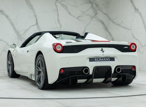 Ferrari 458 Speciale Aperta 10