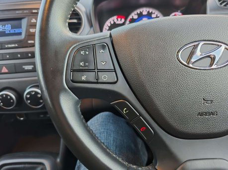 Hyundai i10 1.0 SE Euro 6 5dr 29