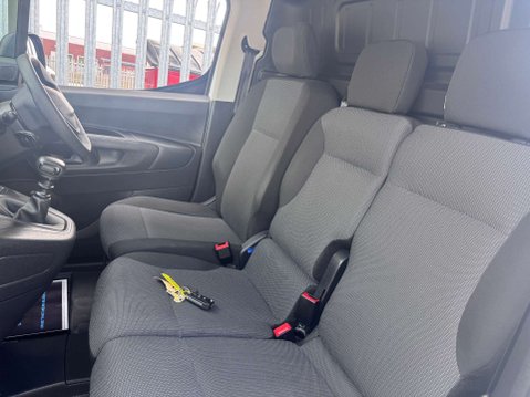 Peugeot Partner 1.5 BlueHDi 950 Professional Premium + Long Panel Van 6dr Diesel Manual LWB 29